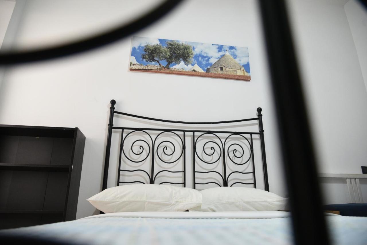 Corte Trecantaia 11 Holiday Hotel Bari Luaran gambar