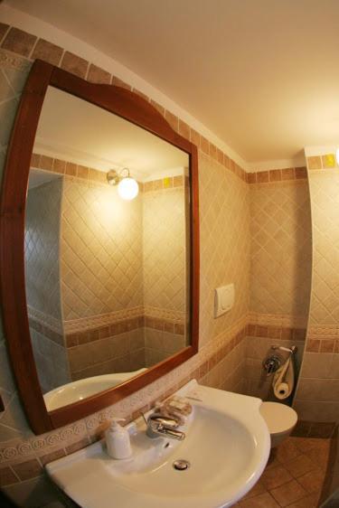 Corte Trecantaia 11 Holiday Hotel Bari Luaran gambar
