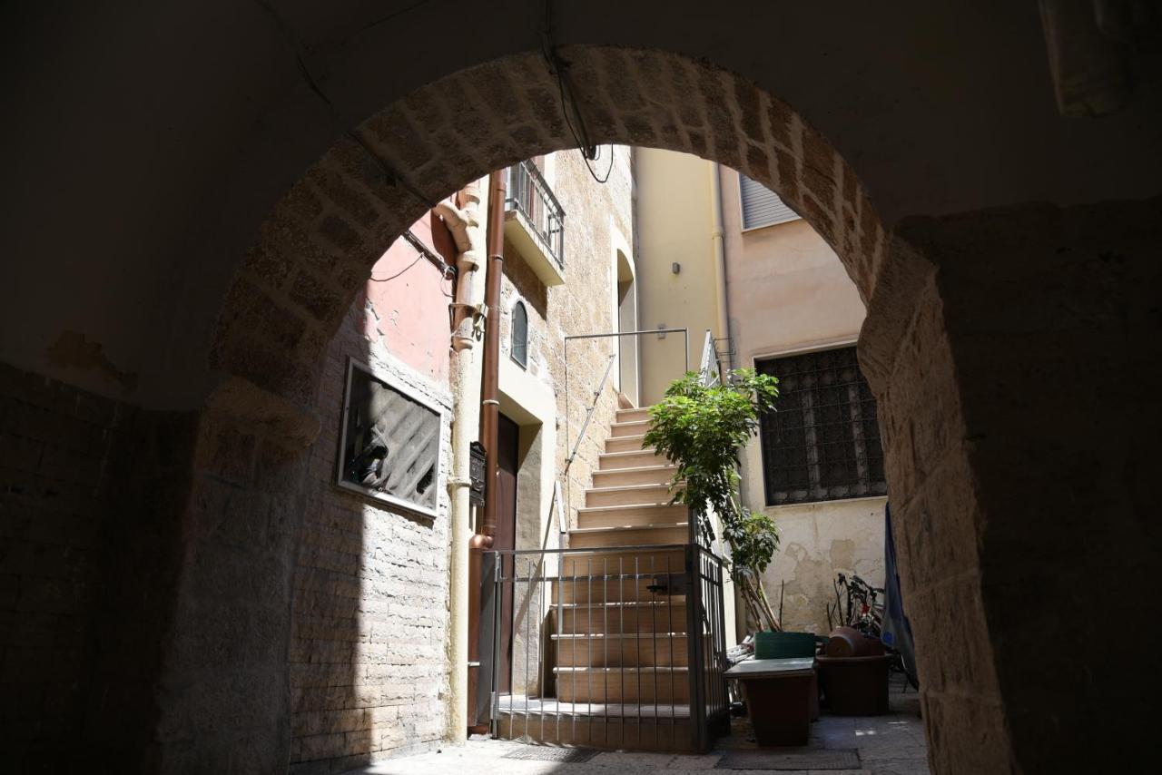 Corte Trecantaia 11 Holiday Hotel Bari Luaran gambar